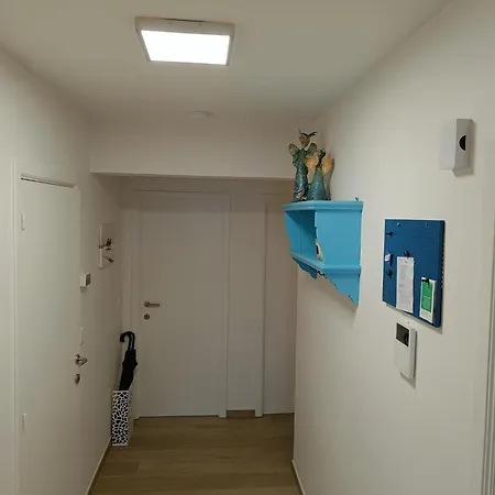 Gezellig Met Zeezicht En Garage * 니우포르트