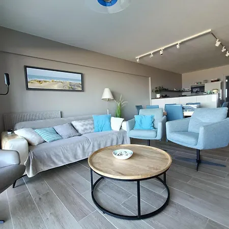 Gezellig Met Zeezicht En Garage Apartmán Nieuwpoort