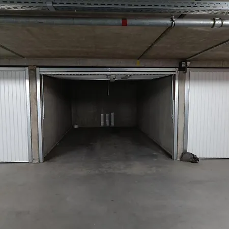 Gezellig Met Zeezicht En Garage Διαμέρισμα