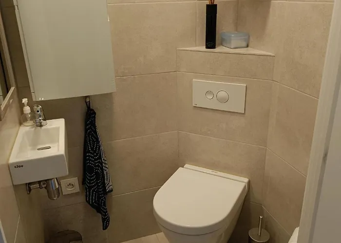 Apartman Gezellig Met Zeezicht En Garage